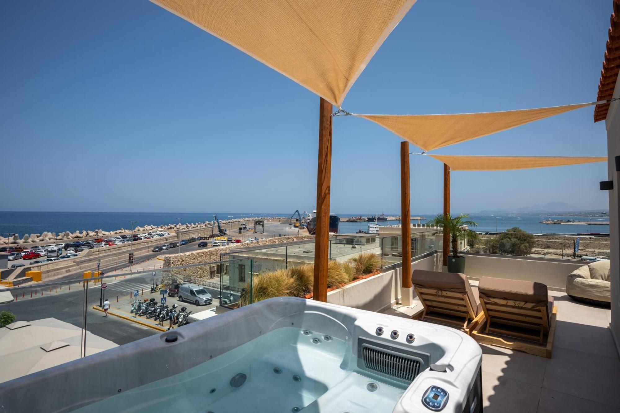 Rettimo Suites, Experience Luxury In The Heart Of Rethymno Exterior photo