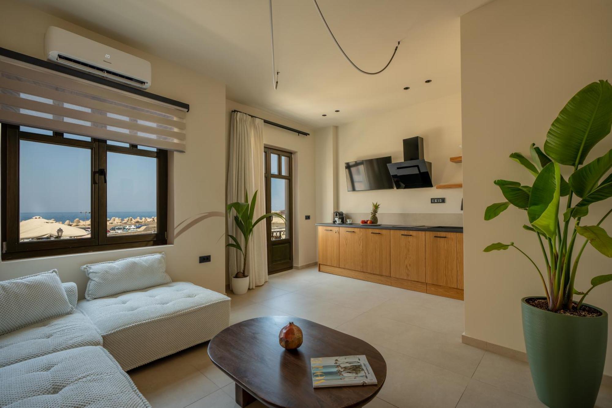 Rettimo Suites, Experience Luxury In The Heart Of Rethymno Exterior photo