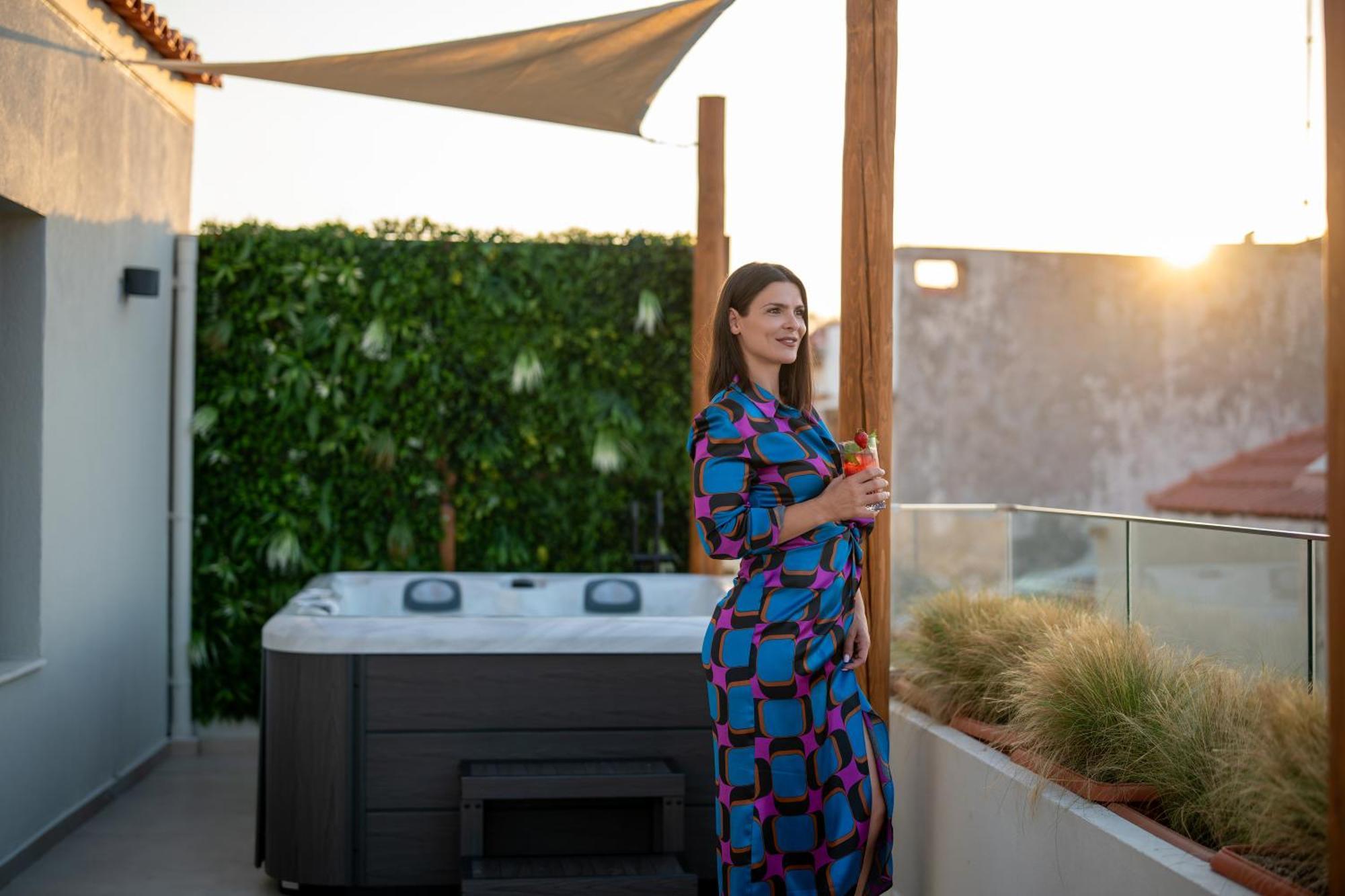 Rettimo Suites, Experience Luxury In The Heart Of Rethymno Exterior photo